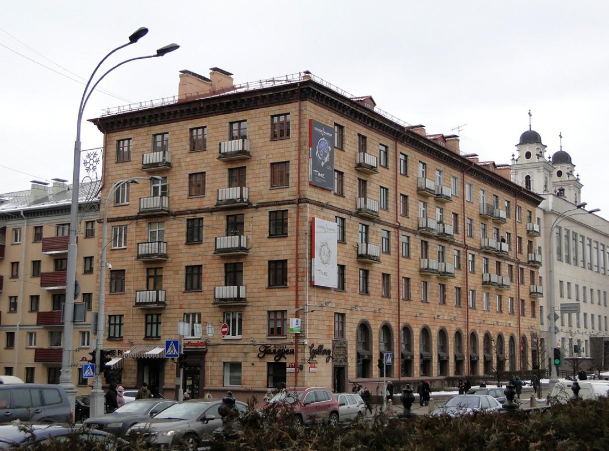 Apartment In The Historic Centre Internatsionalnaya Minsk Eksteriør bilde